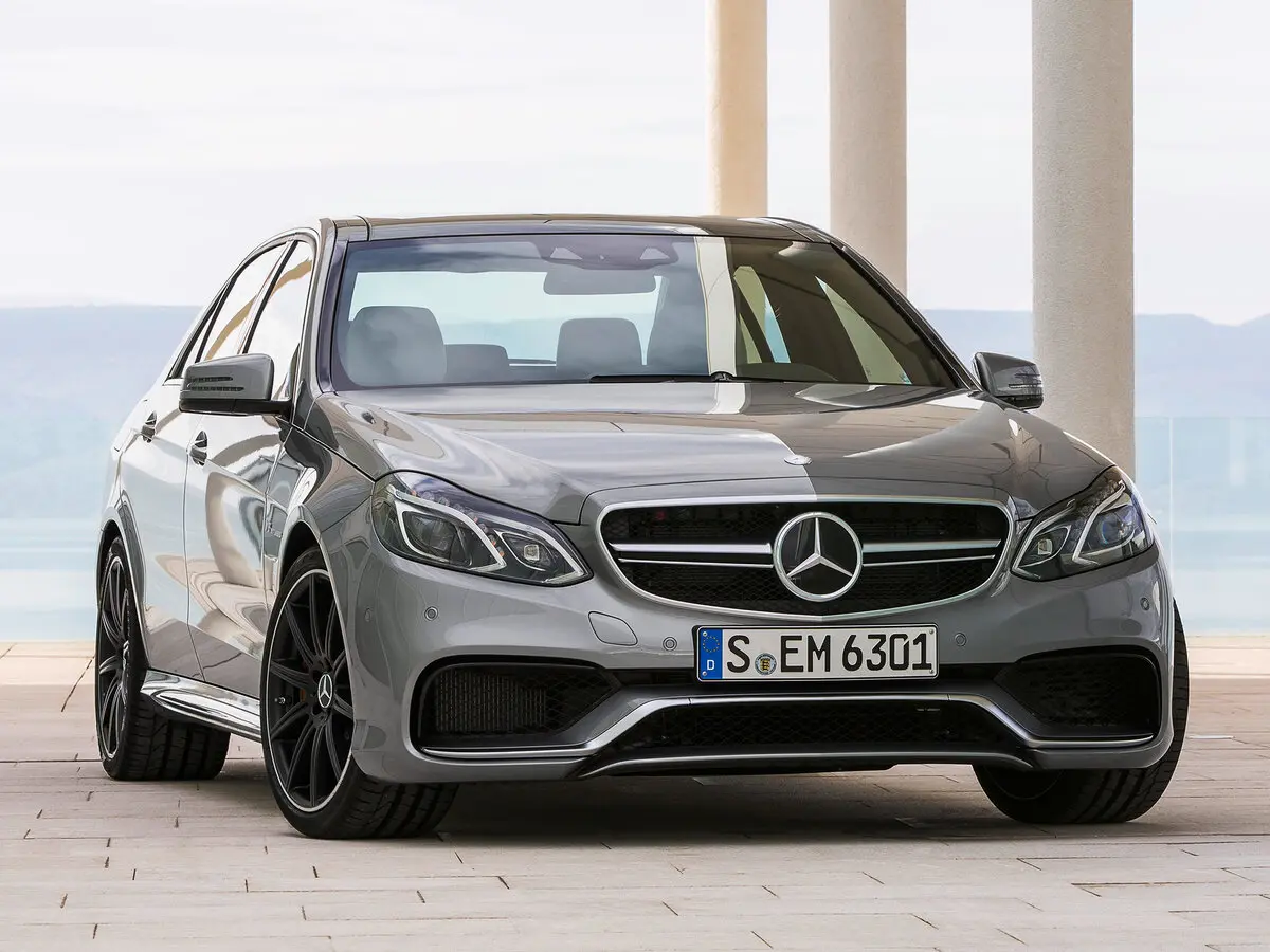 Mercedes-Benz E-Класс AMG IV (W212, S212) Рестайлинг Седан — фото 3