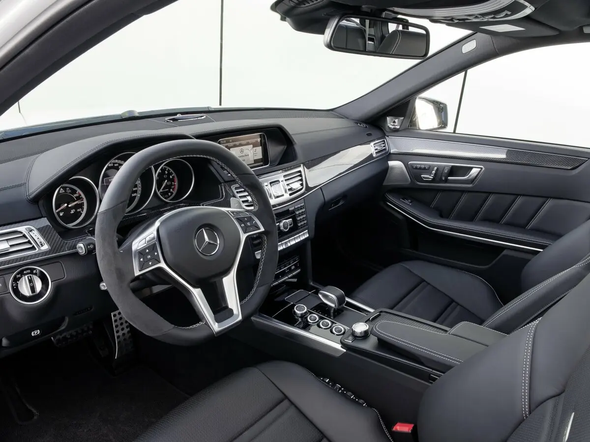 Mercedes-Benz E-Класс AMG IV (W212, S212) Рестайлинг Седан — фото 8