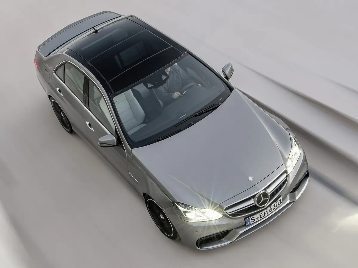 Mercedes-Benz E-Класс AMG IV (W212, S212) Рестайлинг Седан — фото 14