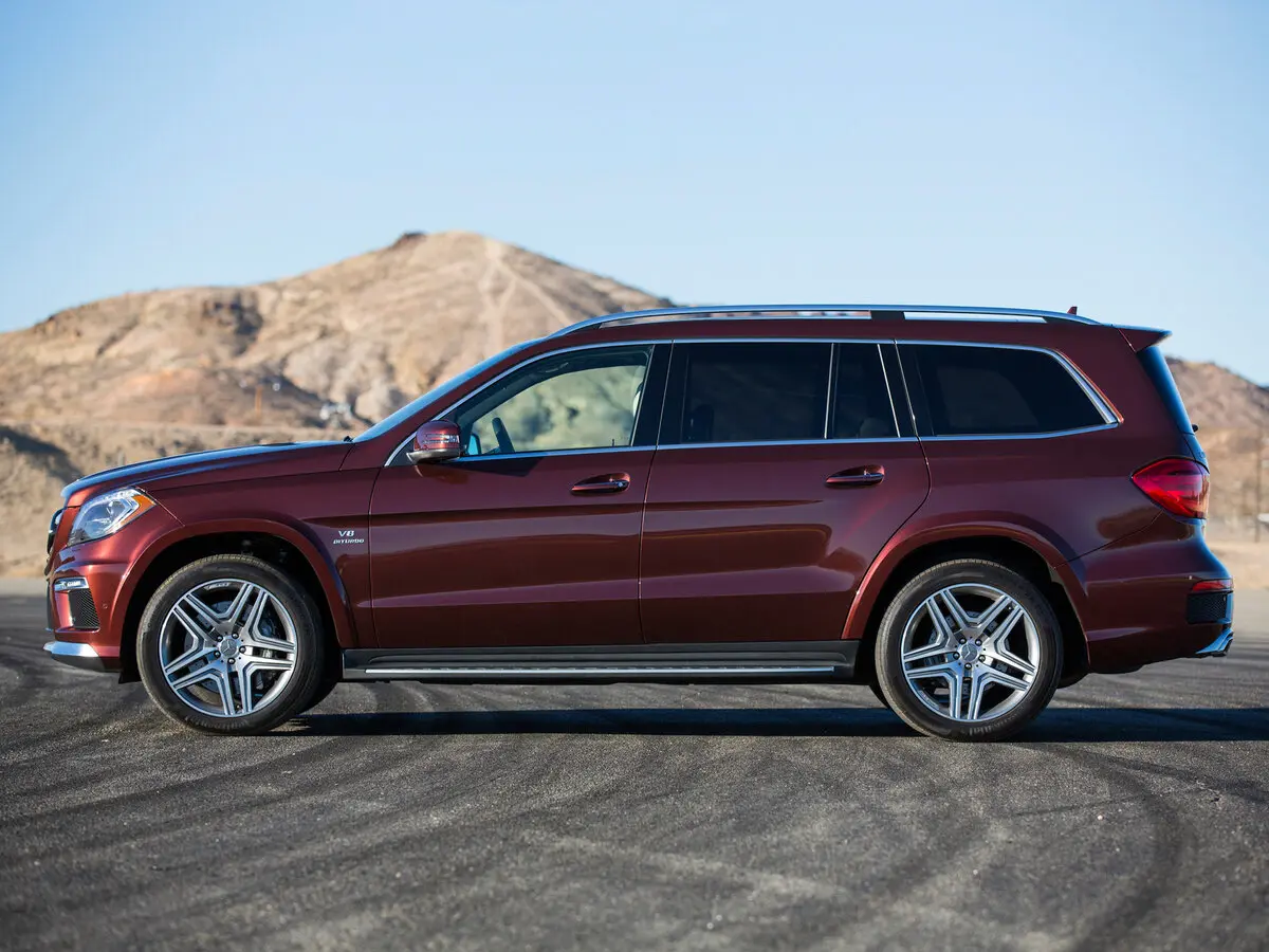 Mercedes-Benz GL-Класс AMG 2012 – 2016 Внедорожник 5 дв. — сүрөт 2