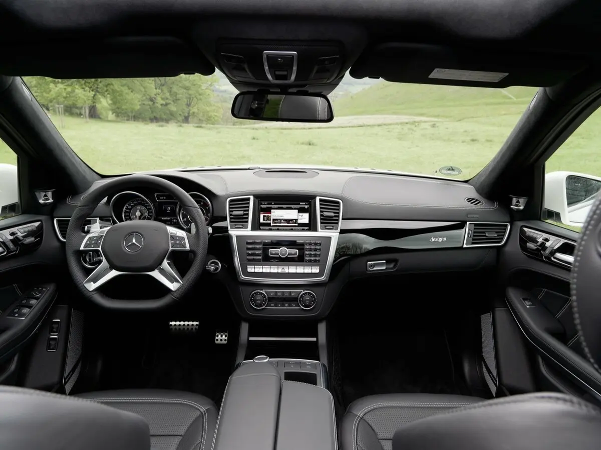 Mercedes-Benz GL-Класс AMG 2012 – 2016 Внедорожник 5 дв. — сүрөт 6