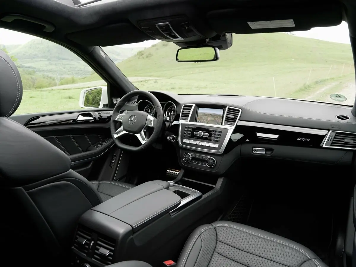 Mercedes-Benz GL-Класс AMG 2012 – 2016 Внедорожник 5 дв. — сүрөт 7