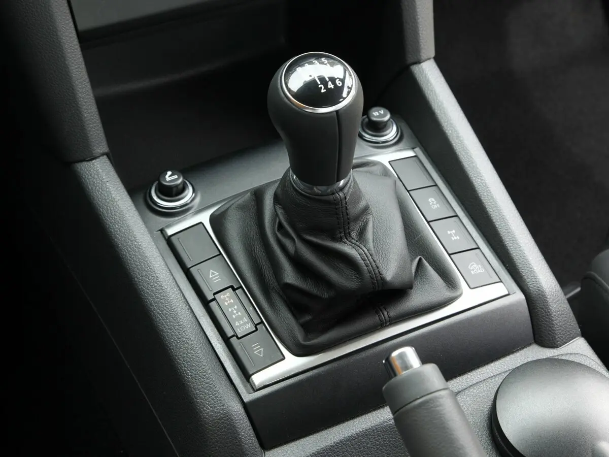 Volkswagen Amarok I Пикап Одинарная кабина Single Cab — сүрөт 9