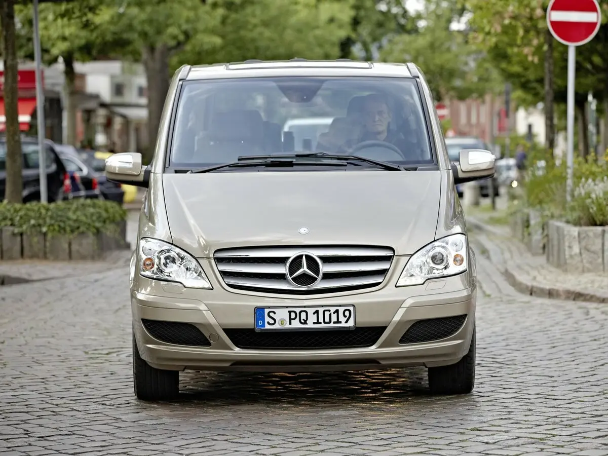 Mercedes-Benz Viano I (W639) Рестайлинг Минивэн — фото 2