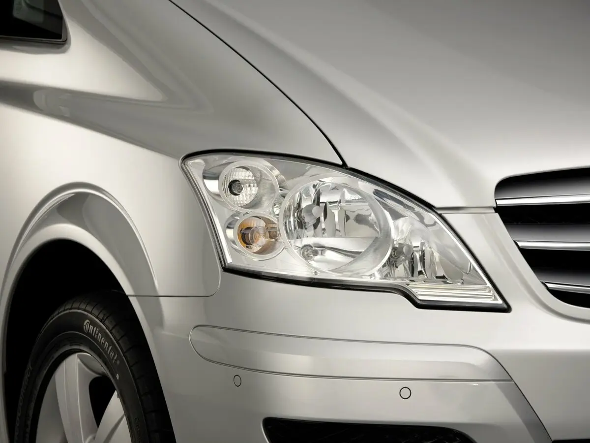 Mercedes-Benz Viano I (W639) Рестайлинг Минивэн — фото 9