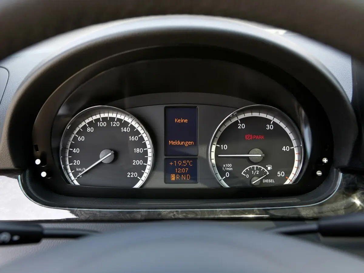 Mercedes-Benz Viano I (W639) Рестайлинг Минивэн Long — фото 6