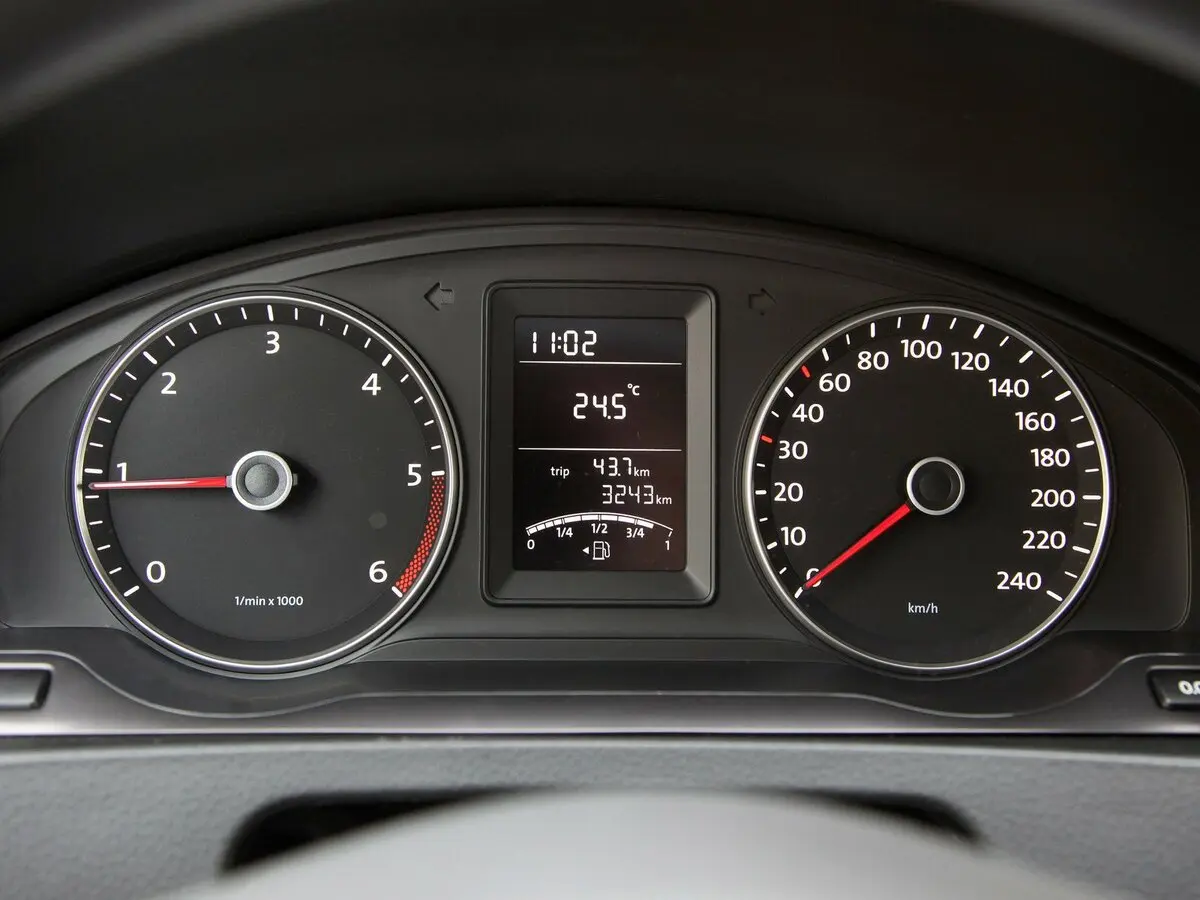 Volkswagen Transporter T5 Рестайлинг Минивэн — сүрөт 4