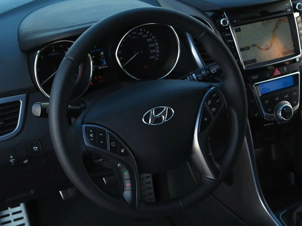 Hyundai i30 II Хэтчбек 3 дв. — фото 10