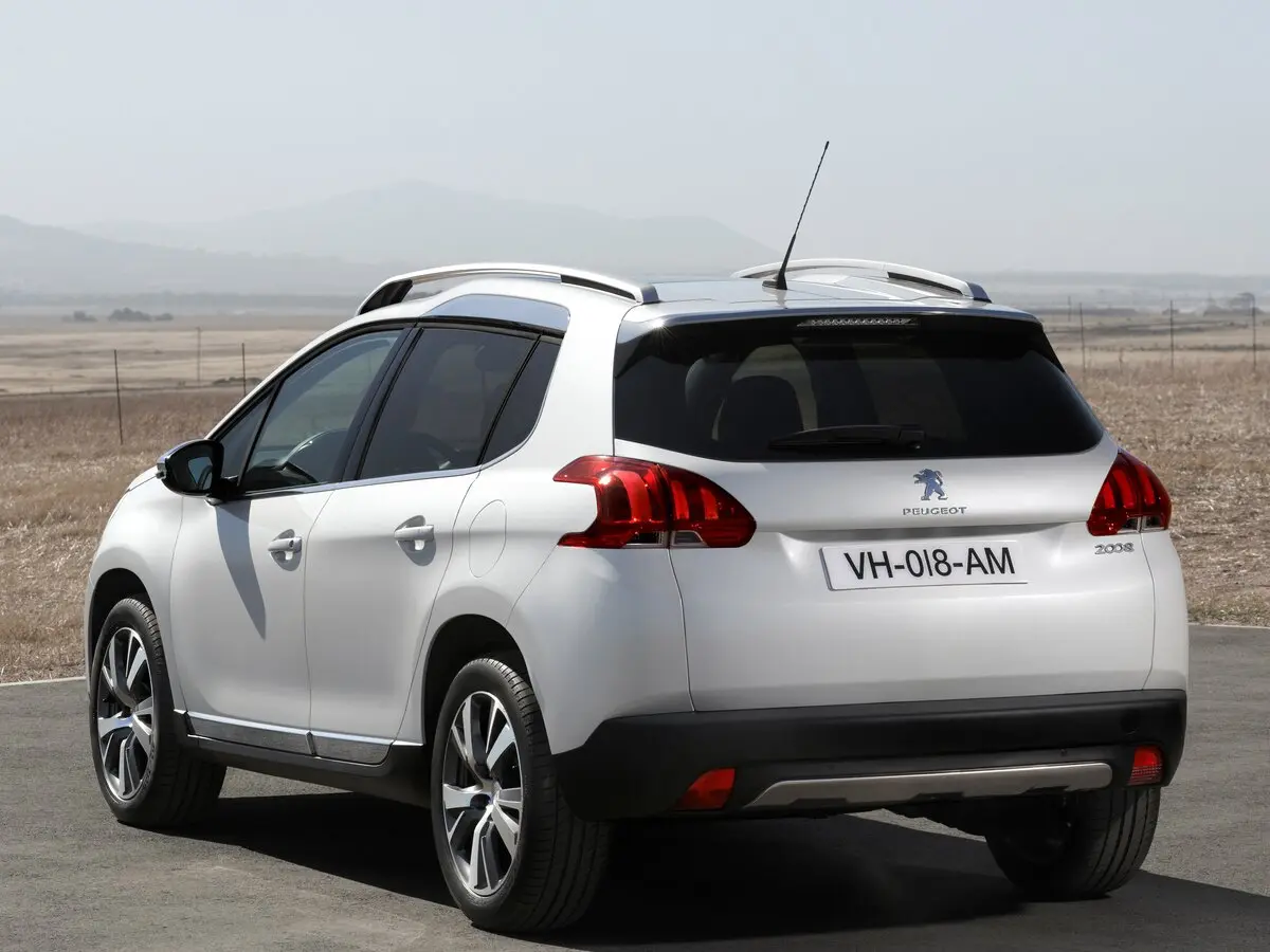 Peugeot 2008 I Внедорожник 5 дв. — сүрөт 5