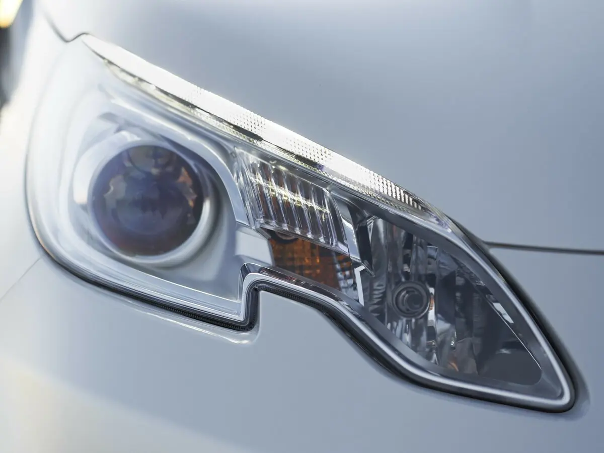 Peugeot 2008 I Внедорожник 5 дв. — сүрөт 15