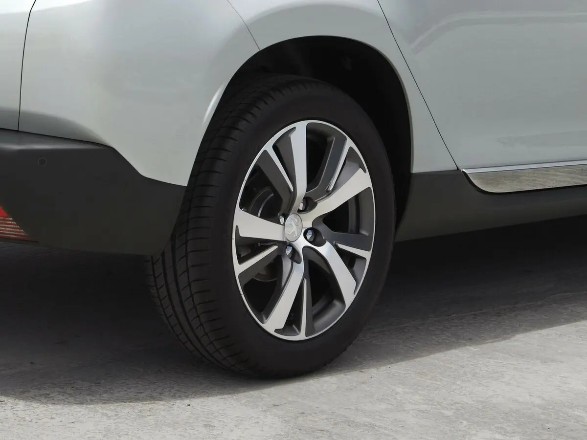 Peugeot 2008 I Внедорожник 5 дв. — сүрөт 19
