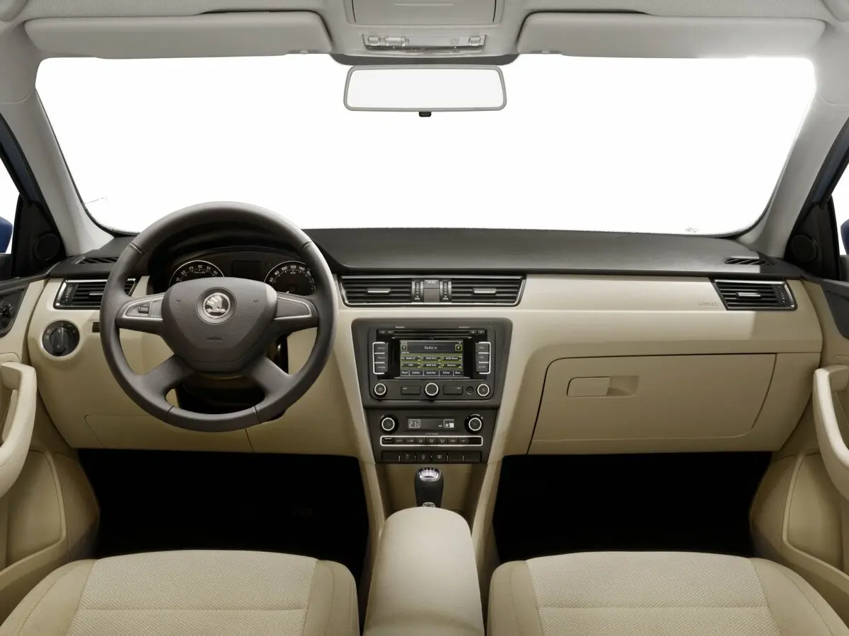 Skoda Rapid I Лифтбек — фото 5