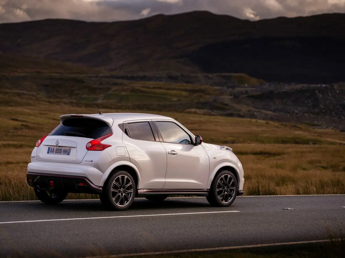 Nissan Juke Nismo I Внедорожник 5 дв. — photo 5