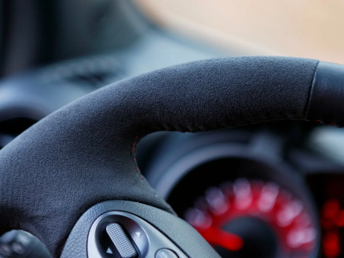 Nissan Juke Nismo I Внедорожник 5 дв. — photo 9
