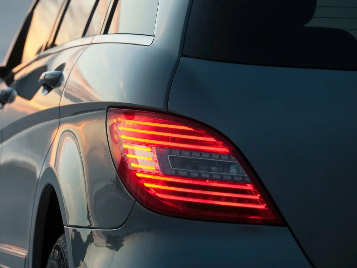 Mercedes-Benz R-Класс I Рестайлинг 2 Минивэн — сүрөт 14