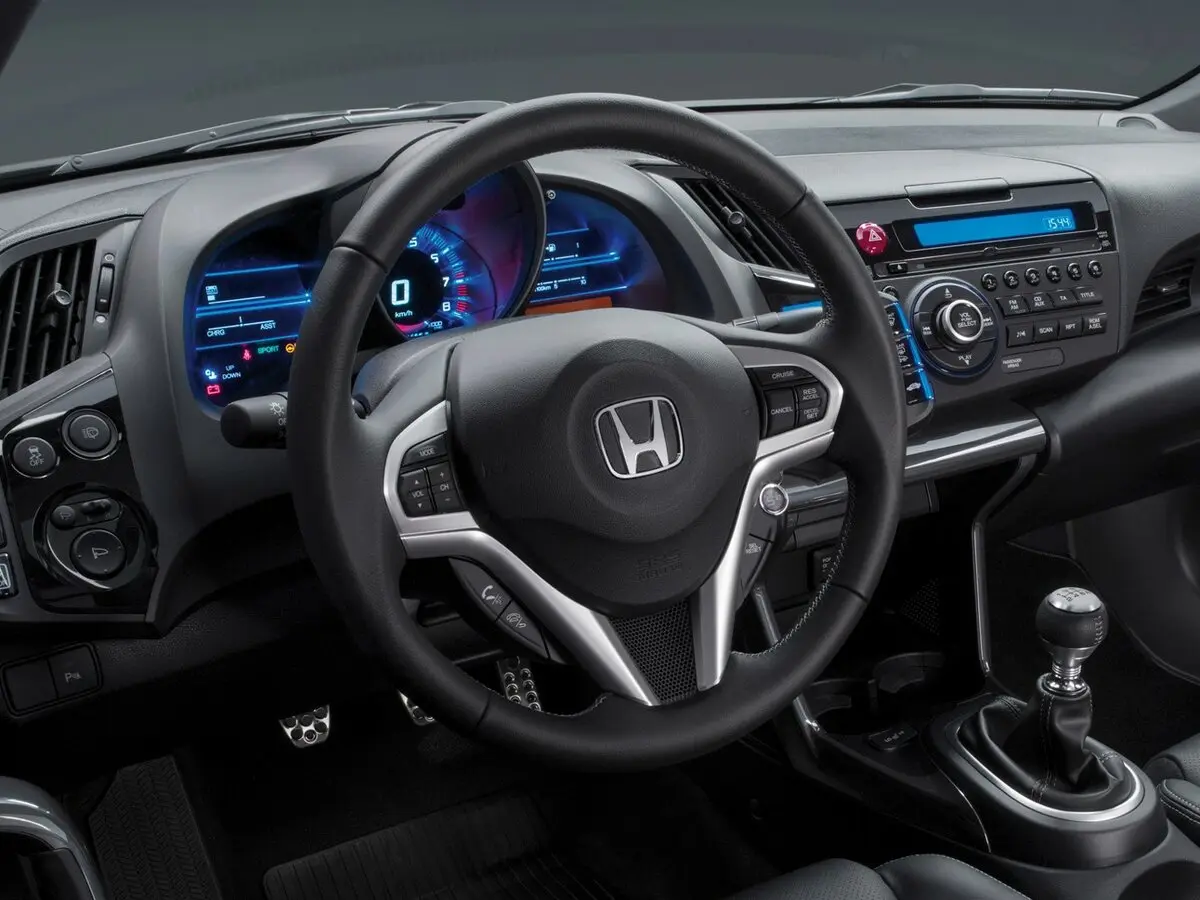Honda CR-Z I Рестайлинг Хэтчбек 3 дв. — сүрөт 10