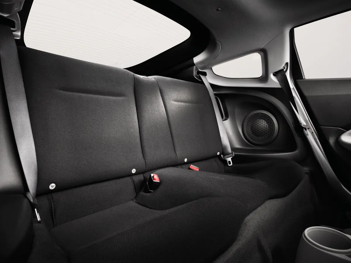 Honda CR-Z I Рестайлинг Хэтчбек 3 дв. — сүрөт 11