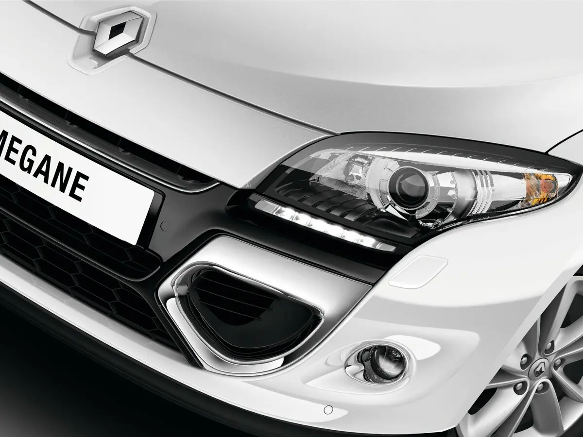 Renault Megane III Рестайлинг Хэтчбек 3 дв. — сүрөт 8