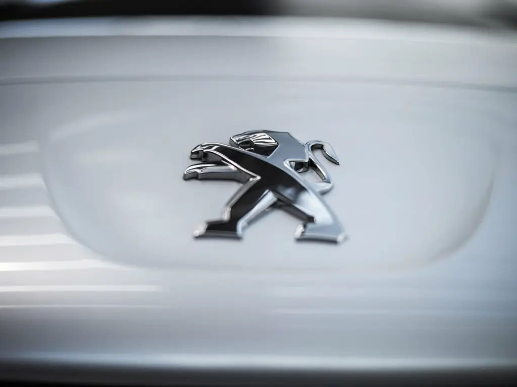 Peugeot RCZ I Рестайлинг Купе — сүрөт 12