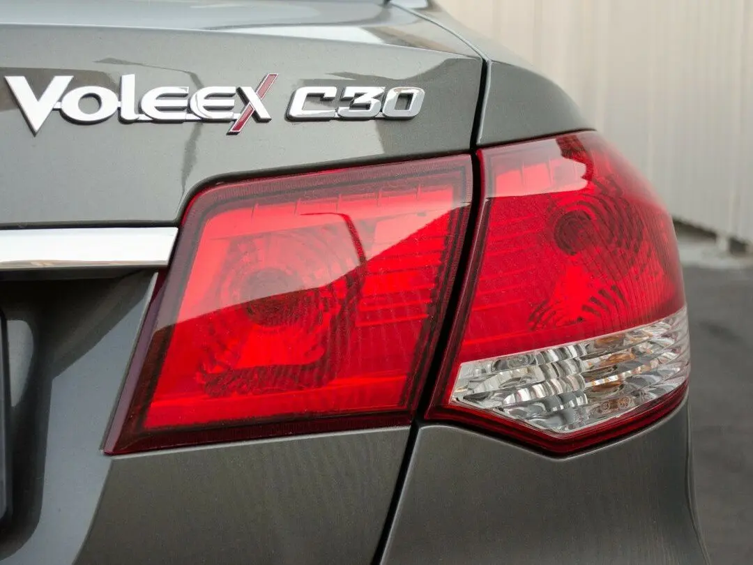 Great Wall Voleex C30 I Седан — photo 6