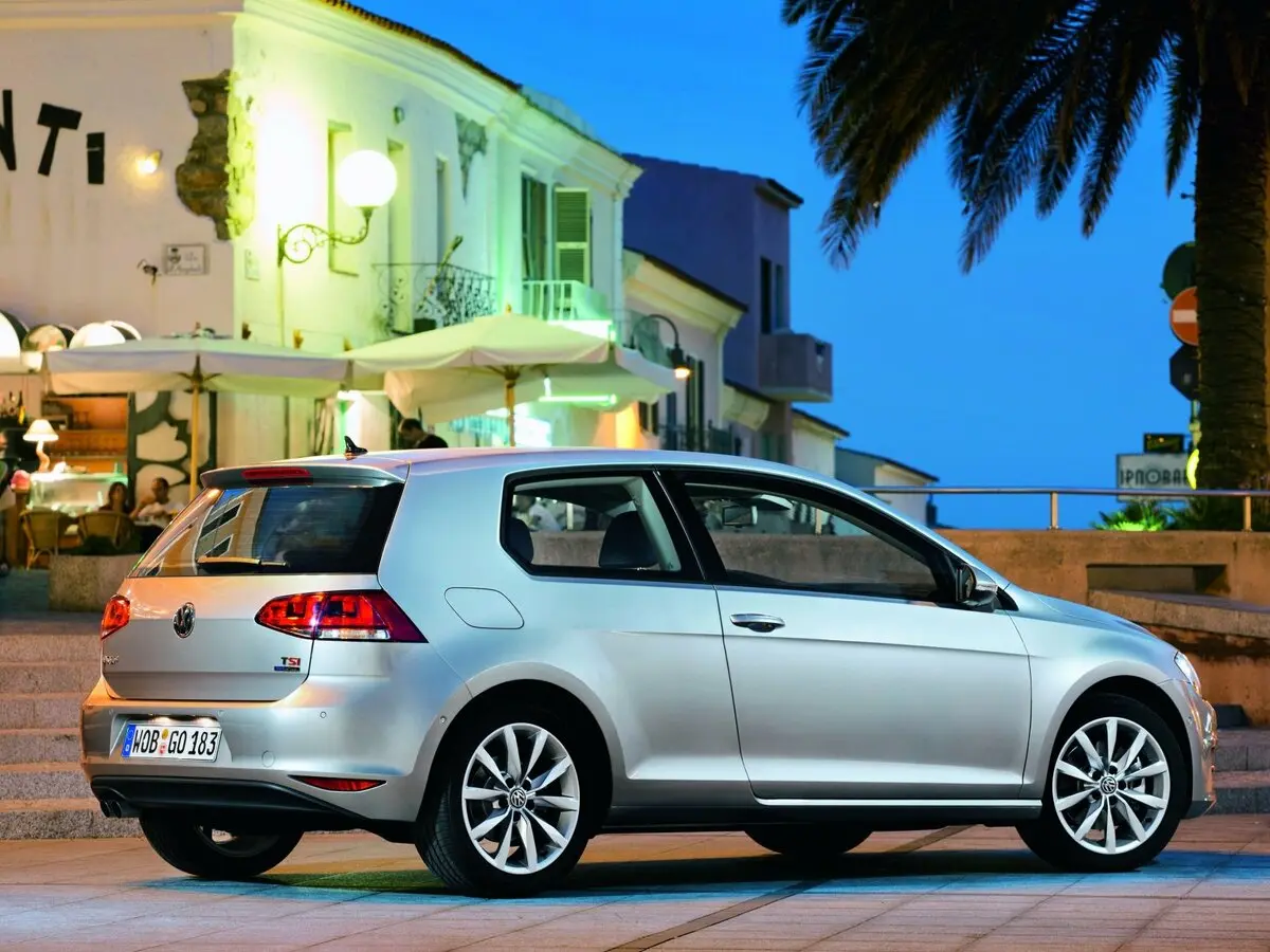 Volkswagen Golf VII Хэтчбек 3 дв. — фото 5