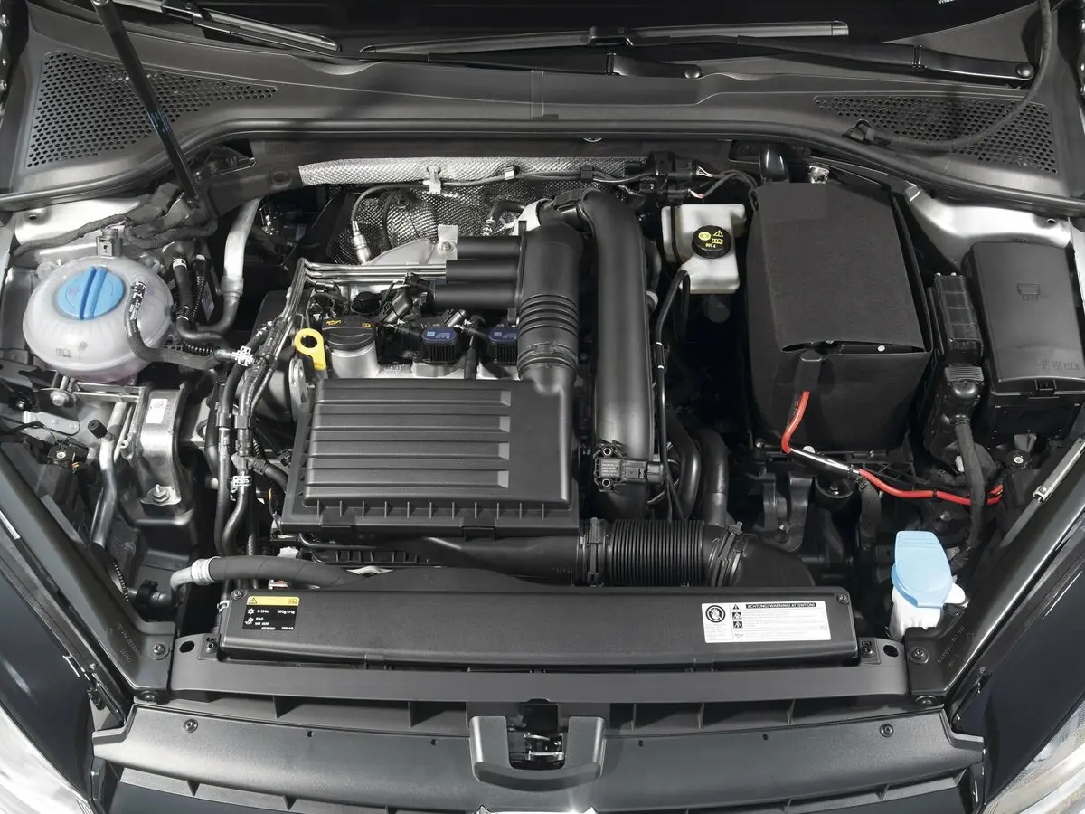 Volkswagen Golf VII Хэтчбек 3 дв. — фото 12