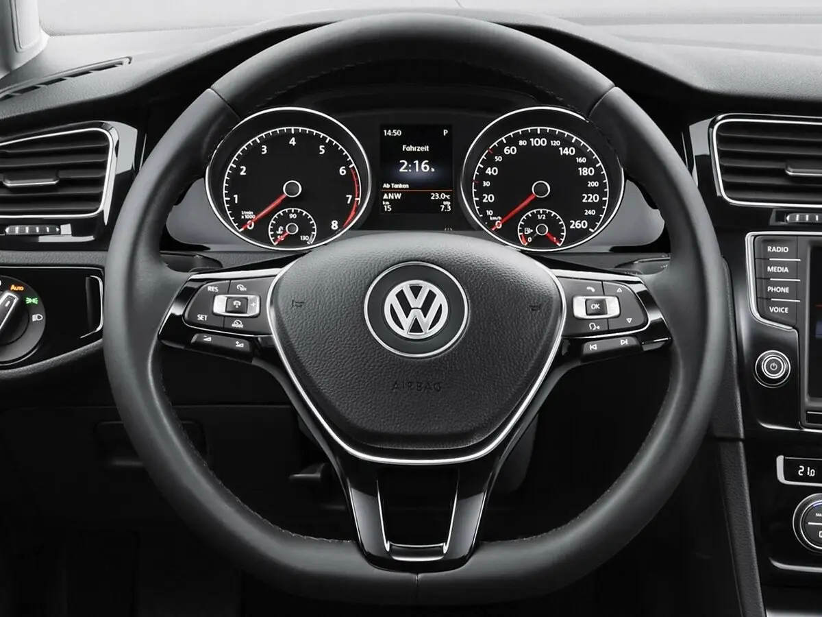 Volkswagen Golf VII Хэтчбек 5 дв. — фото 9