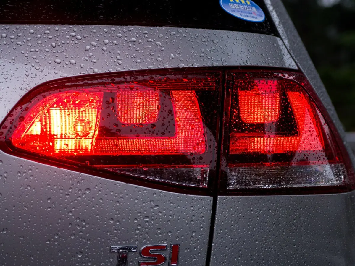 Volkswagen Golf VII Хэтчбек 5 дв. — фото 15
