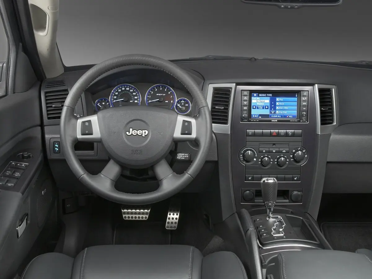 Jeep Grand Cherokee III (WK) Внедорожник 5 дв. SRT8 — сүрөт 3