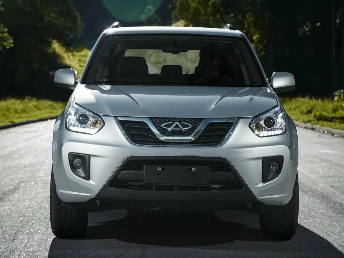 Chery Tiggo (T11) I Рестайлинг (FL) Внедорожник 5 дв. — сүрөт 3