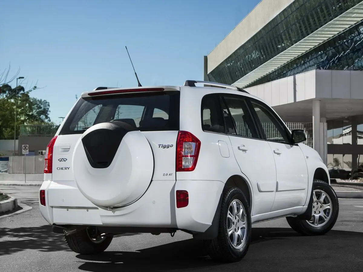 Chery Tiggo (T11) I Рестайлинг (FL) Внедорожник 5 дв. — сүрөт 5