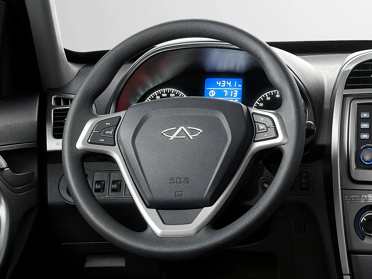Chery Tiggo (T11) I Рестайлинг (FL) Внедорожник 5 дв. — сүрөт 8