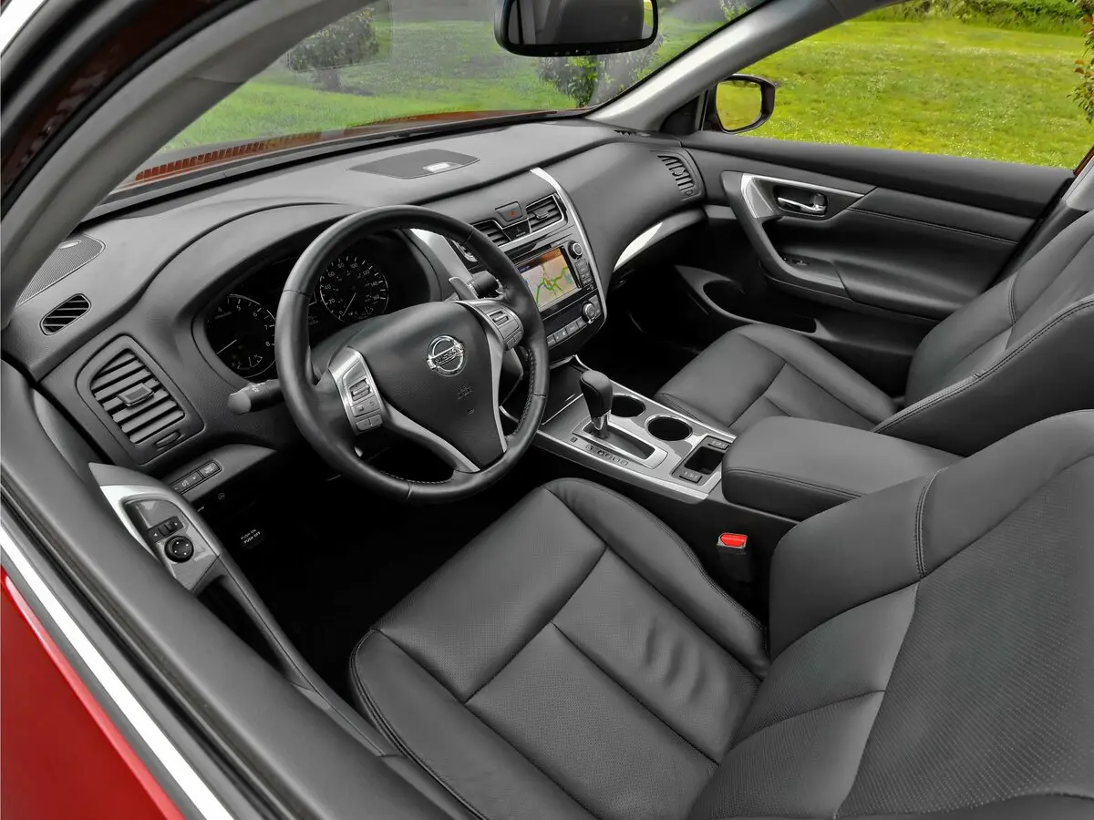 Nissan Altima V (L33) Седан — photo 8