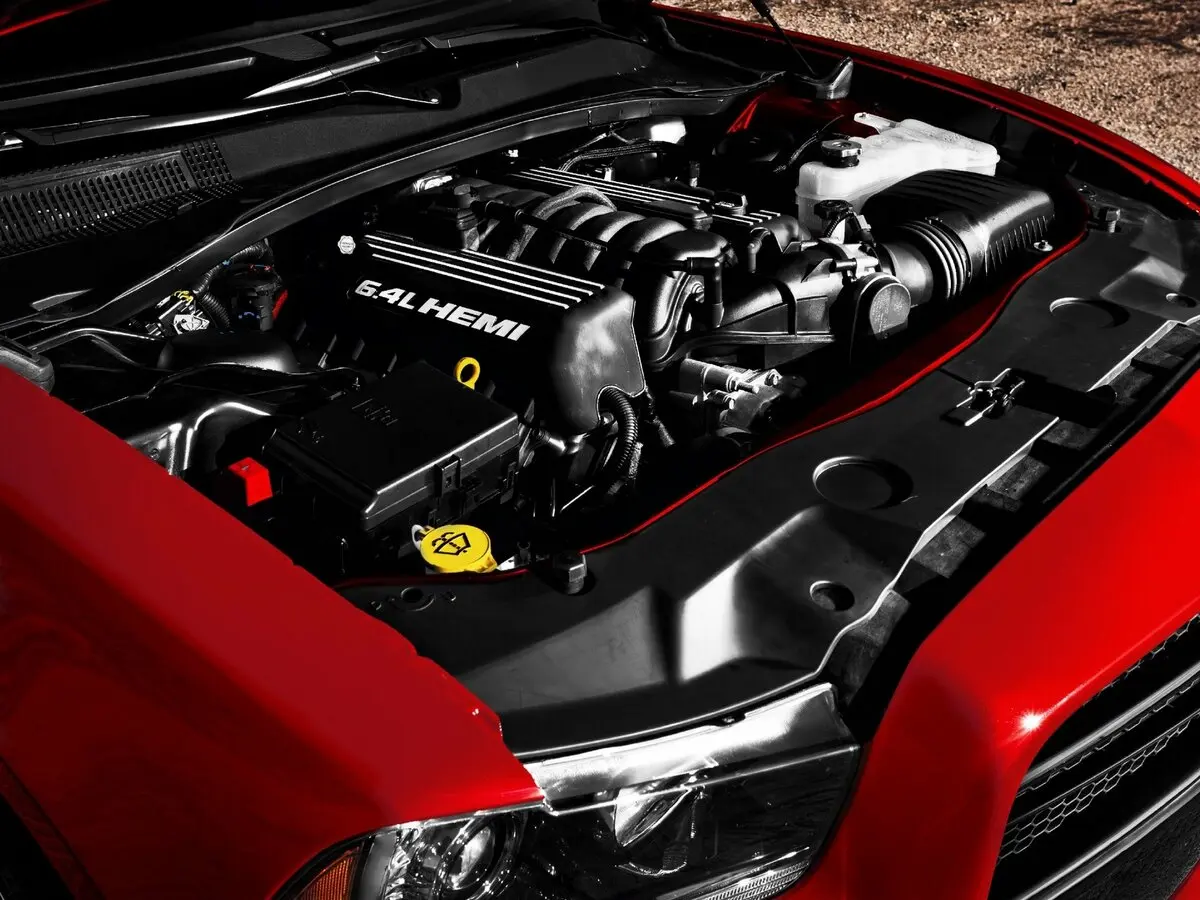 Dodge Charger VII (LD) Седан — сүрөт 15