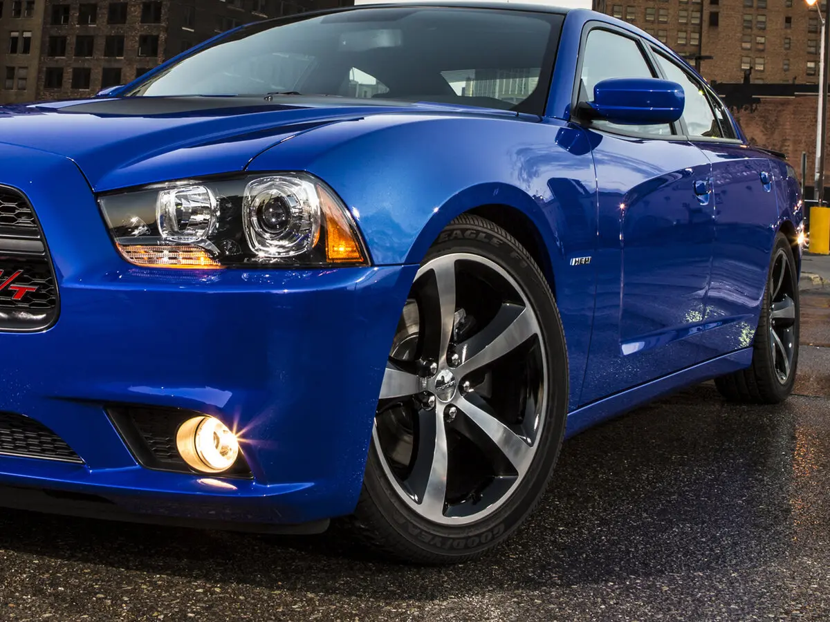 Dodge Charger VII (LD) Седан — сүрөт 17