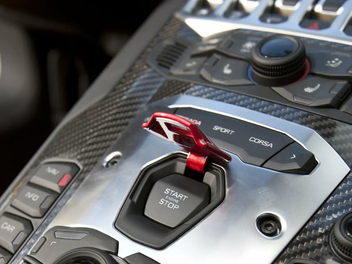 Lamborghini Aventador I Родстер — сүрөт 12