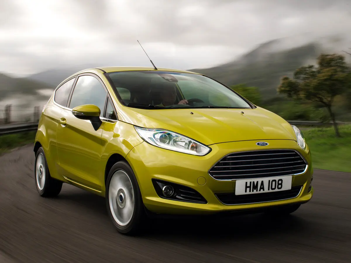 Ford Fiesta Mk6 Рестайлинг Хэтчбек 3 дв. — сүрөт 3
