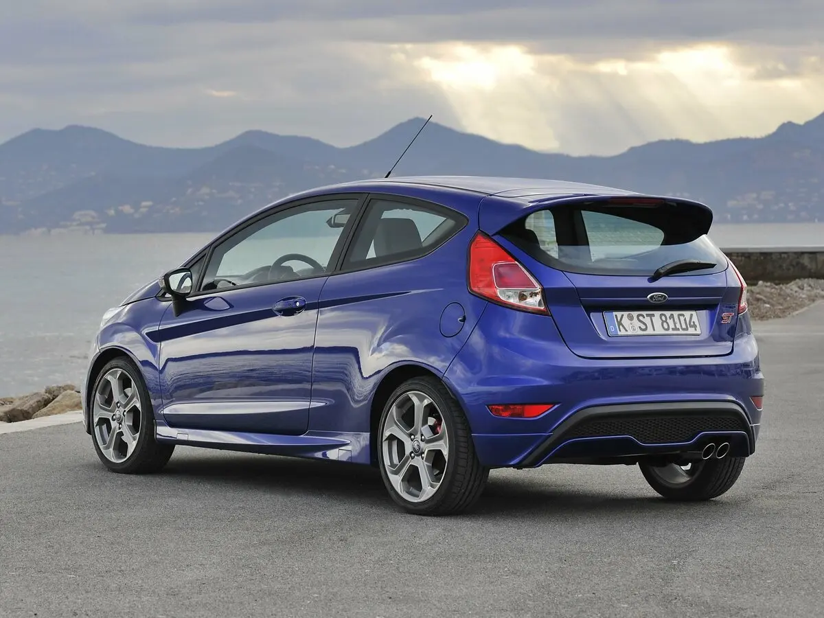 Ford Fiesta ST VI Хэтчбек 3 дв. — сүрөт 5
