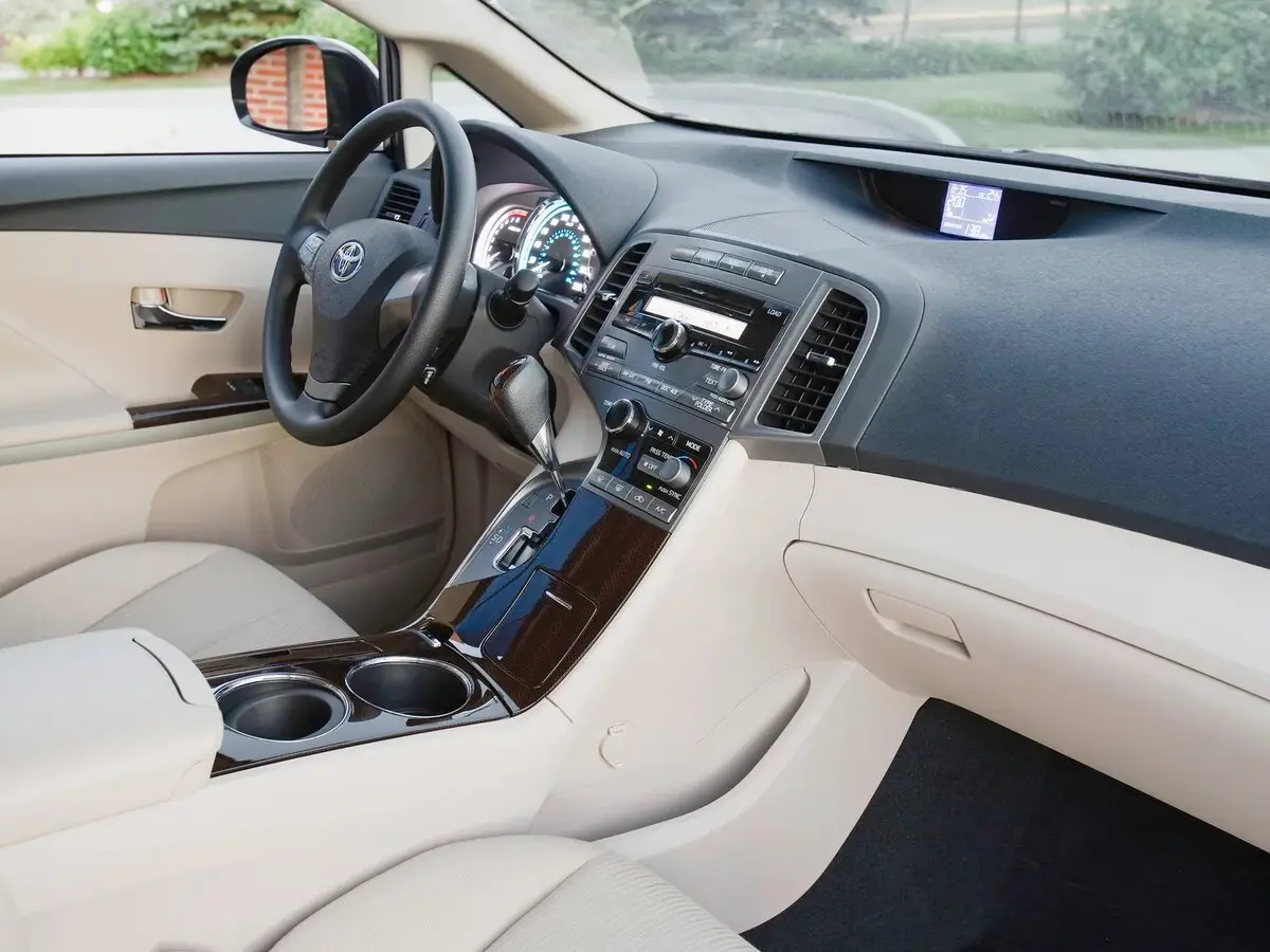 Toyota Venza I Внедорожник 5 дв. — фото 6