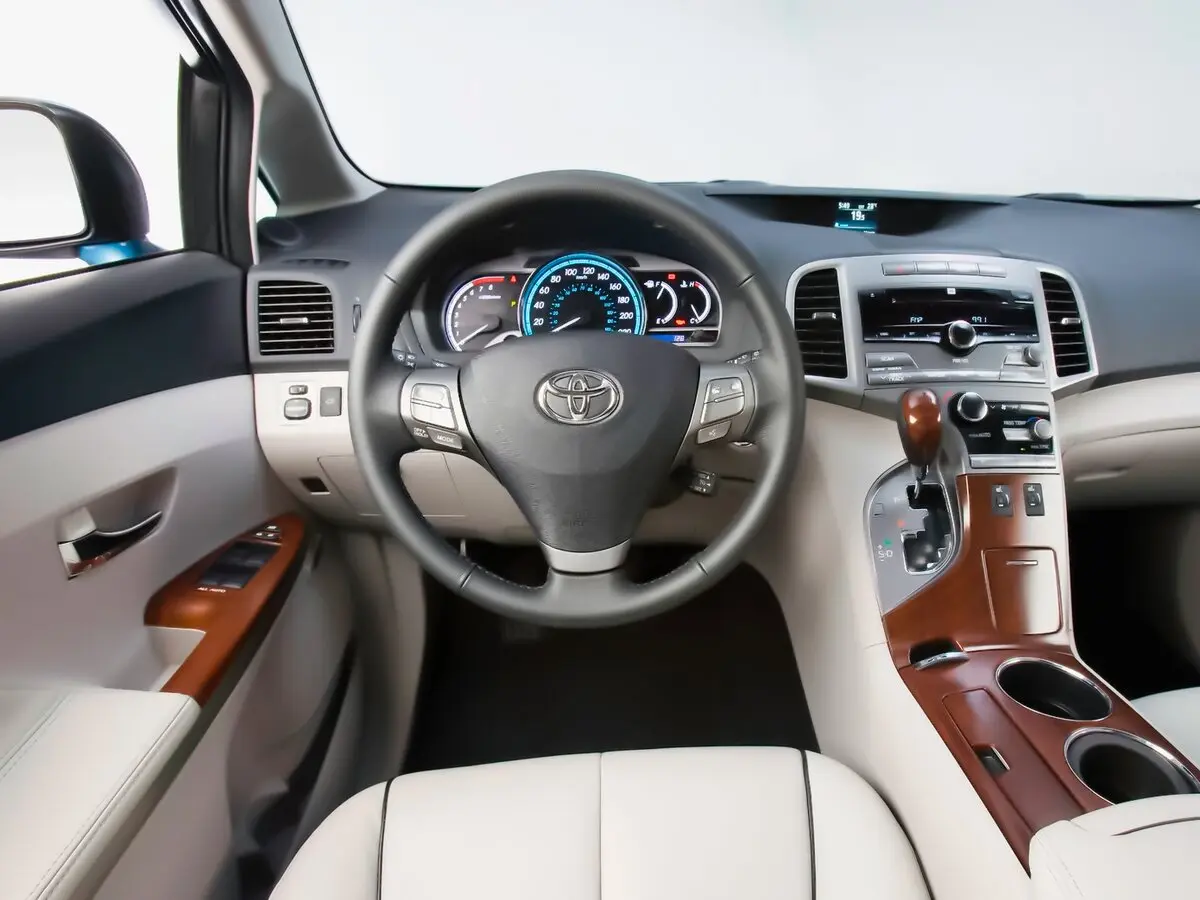 Toyota Venza I Внедорожник 5 дв. — фото 7