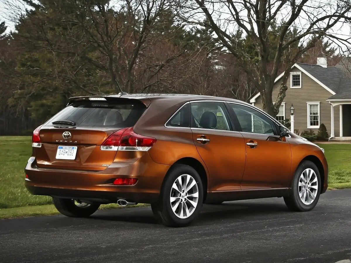 Toyota Venza I Рестайлинг Внедорожник 5 дв. — фото 5