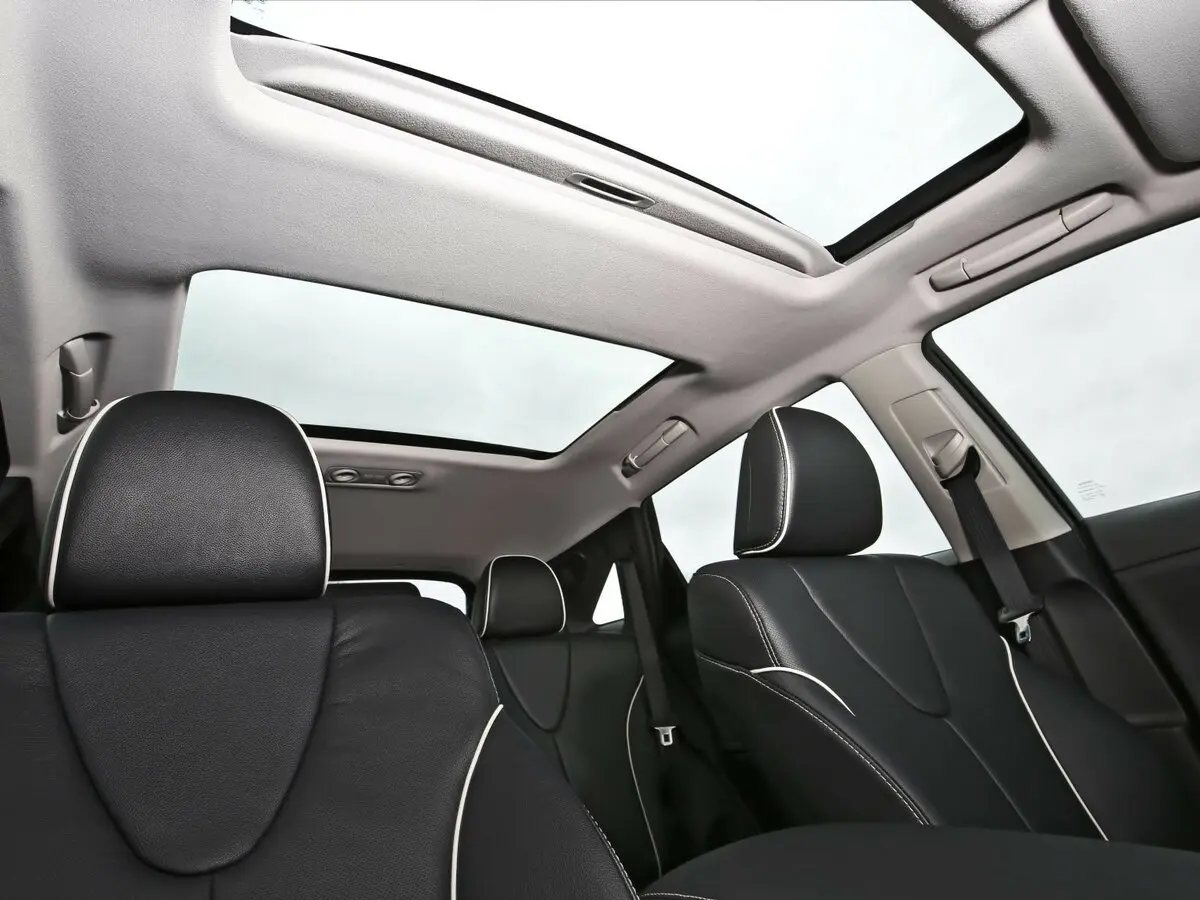 Toyota Venza I Рестайлинг Внедорожник 5 дв. — фото 15