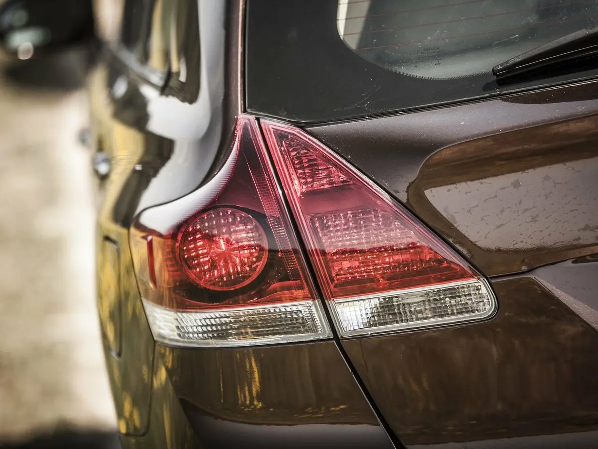 Toyota Venza I Рестайлинг Внедорожник 5 дв. — фото 29
