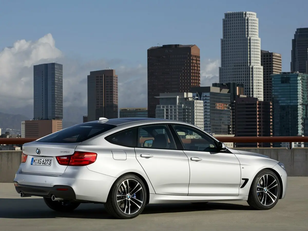 BMW 3 серии VI (F3x) Лифтбек Gran Turismo — сүрөт 5