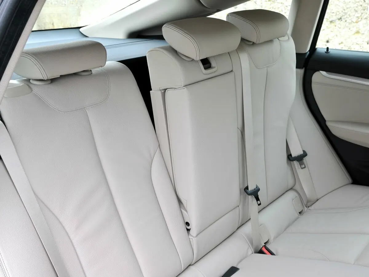 BMW 3 серии VI (F3x) Лифтбек Gran Turismo — сүрөт 11