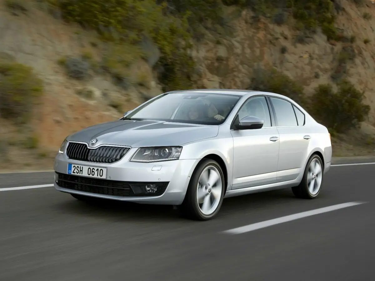 Skoda Octavia III (A7) Лифтбек
