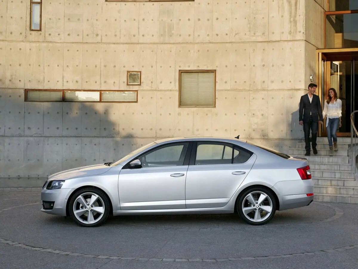 Skoda Octavia III (A7) Лифтбек — сүрөт 2