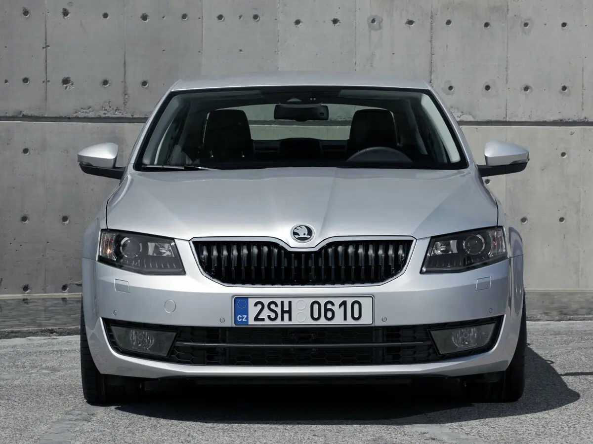 Skoda Octavia III (A7) Лифтбек — сүрөт 3