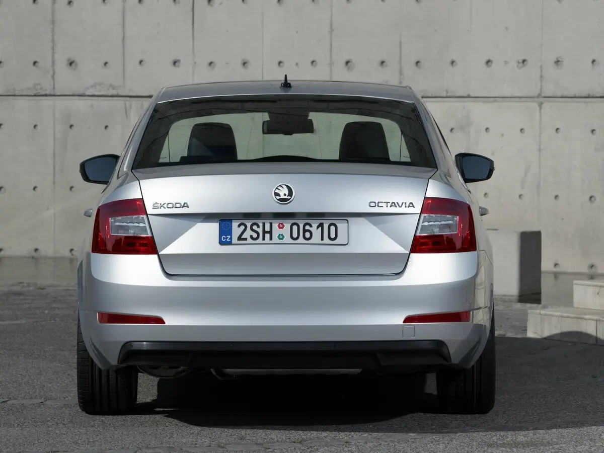Skoda Octavia III (A7) Лифтбек — сүрөт 4