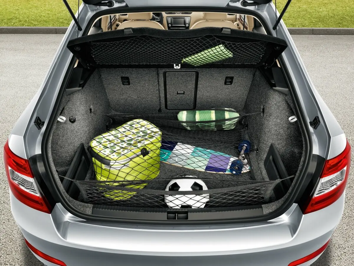Skoda Octavia III (A7) Лифтбек — сүрөт 13